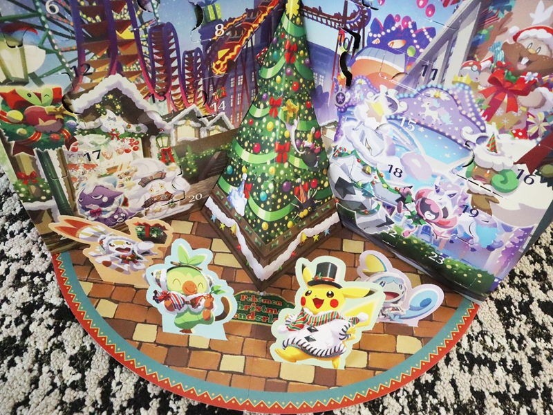 移動型遊園地で遊ぶポケモンたちがコンセプトのクリスマスグッズ Pokemon Christmas Wonderland がポケモンセンター に登場 11 7 土 発売 ポケモンだいすきクラブ