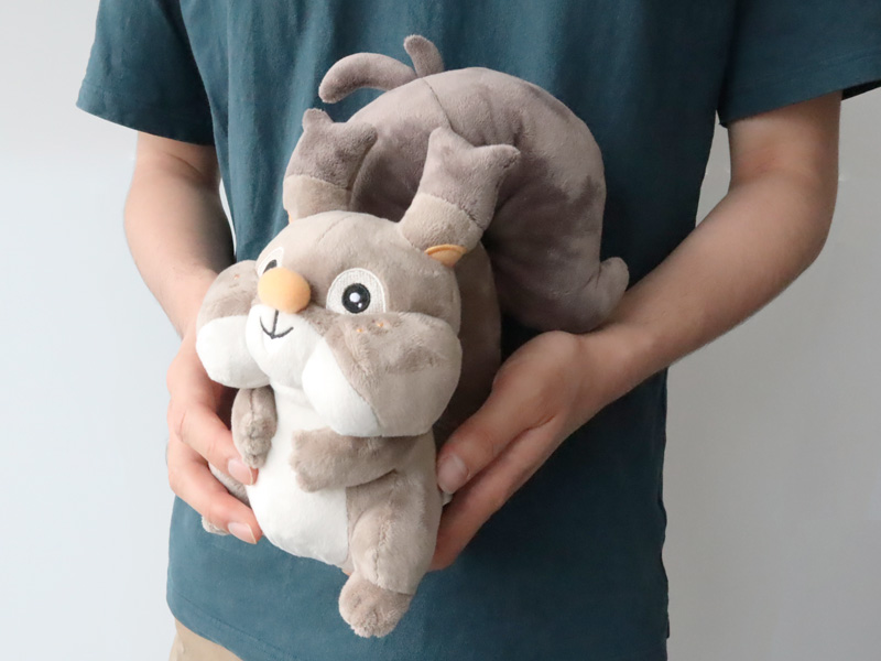 ホシガリス、ストリンダー、ドラパルトのぬいぐるみが、ポケモン
